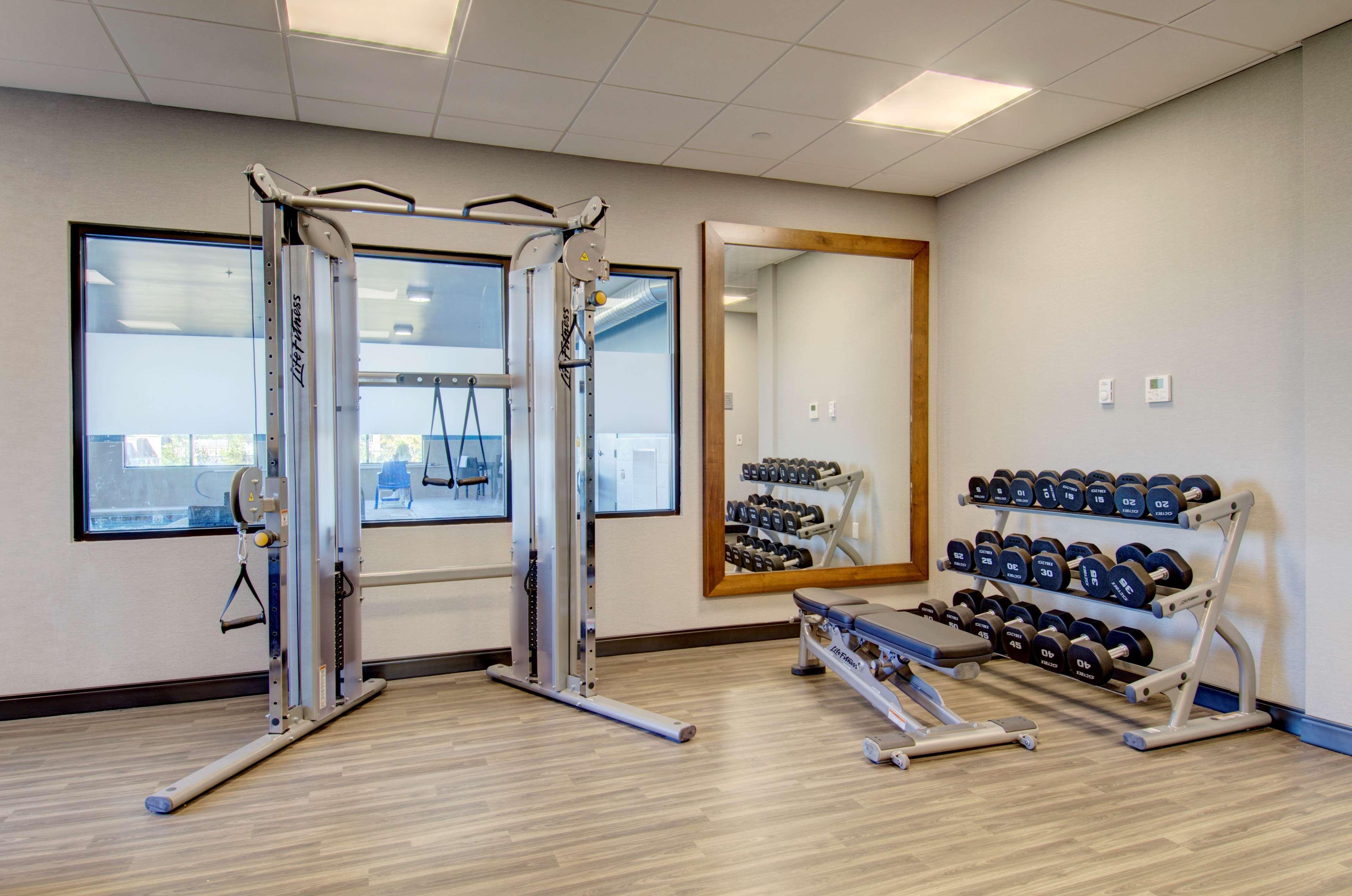Hampton Inn & Suites Portland West Екстериор снимка