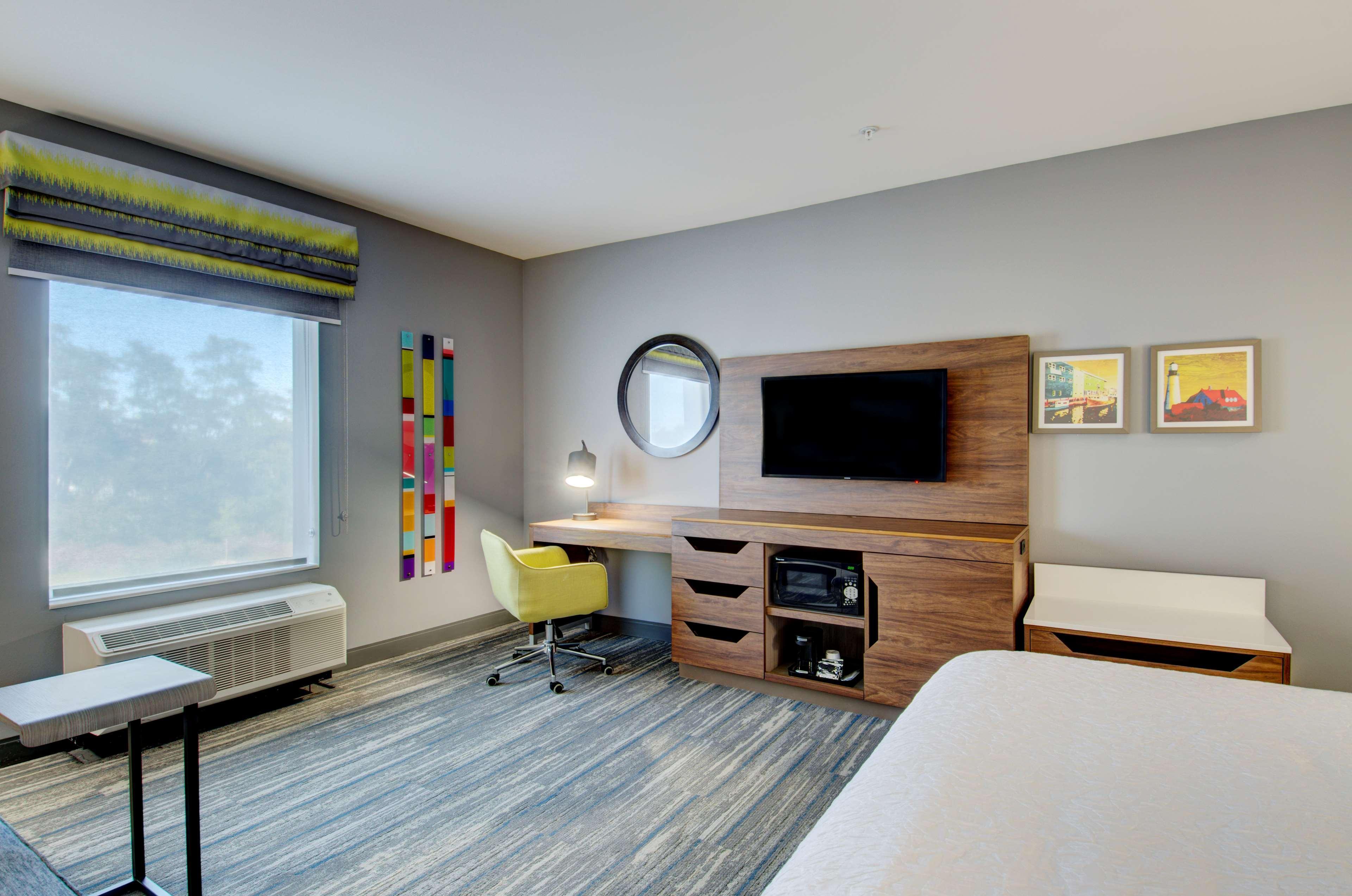 Hampton Inn & Suites Portland West Екстериор снимка