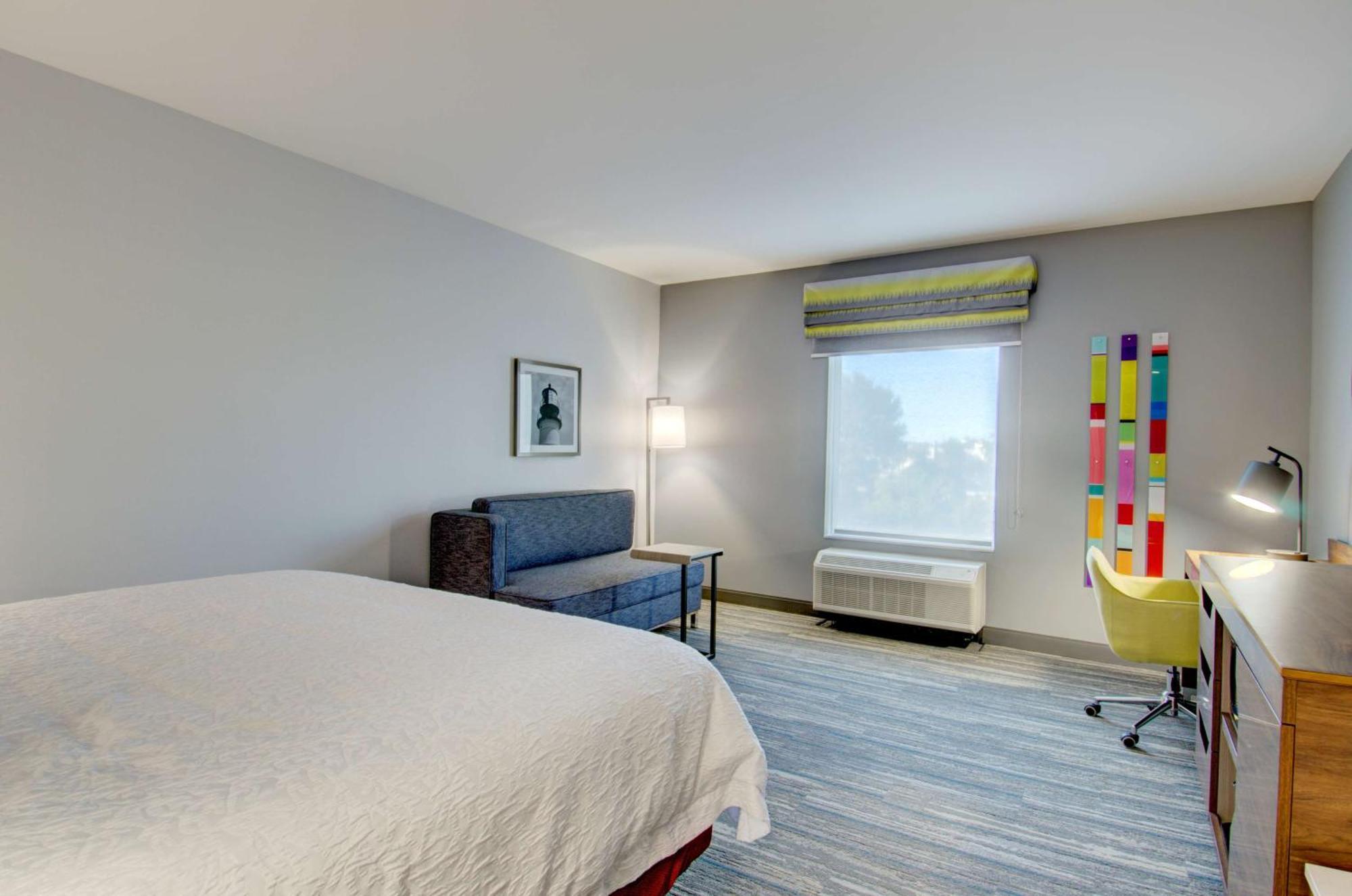 Hampton Inn & Suites Portland West Екстериор снимка